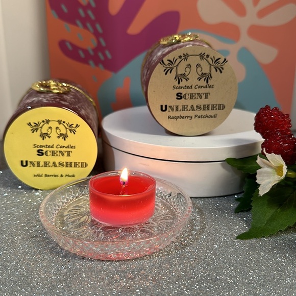 WILD BERRY MUSK, RASPBERRY PATCHOULI SCENT UNLEASHED LLC LUXURY SCENTED CANDLES - Picture 4 of 4